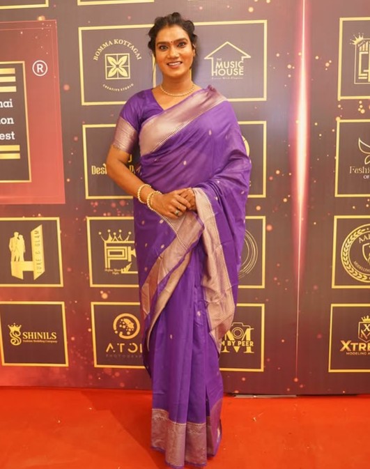 Vaishulisa Vallal height