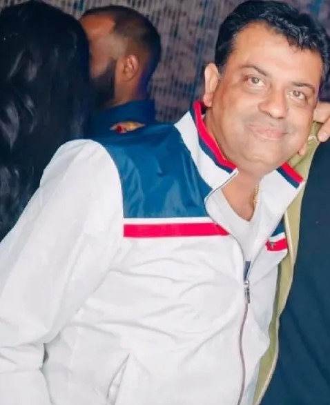 Vikram Wadhwa bio