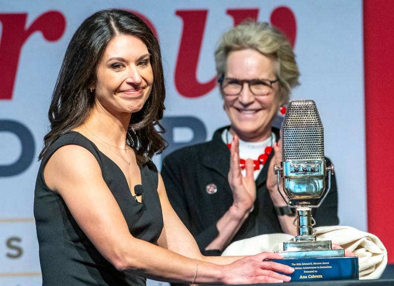 Ana Cabrera award