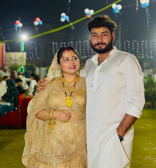 Arun Pawar with his wife