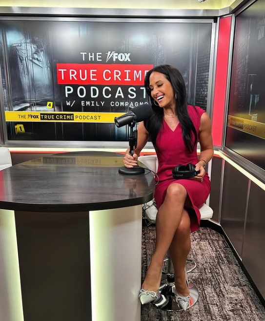 Emily Compagno profession
