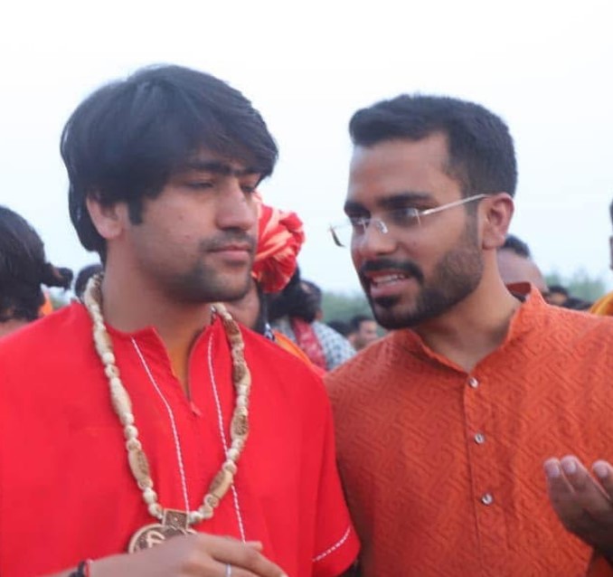 Gautam Khattar with Dhirendra Krishna Shastri