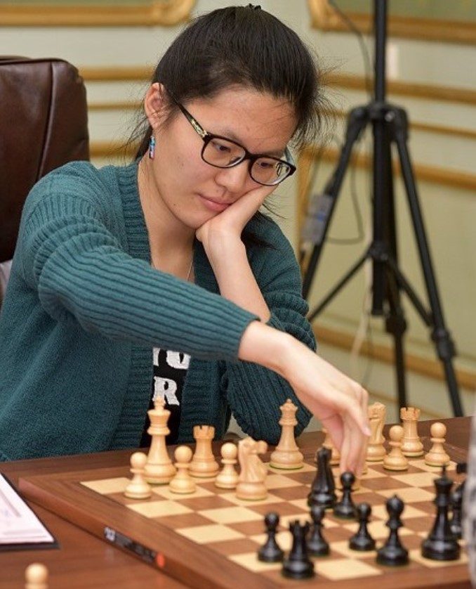 Hou Yifan career