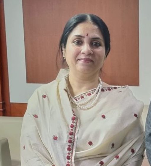 Justice Swarana Kanta Sharma age