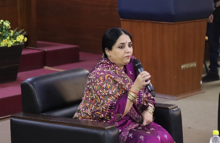 Justice Swarana Kanta Sharma career