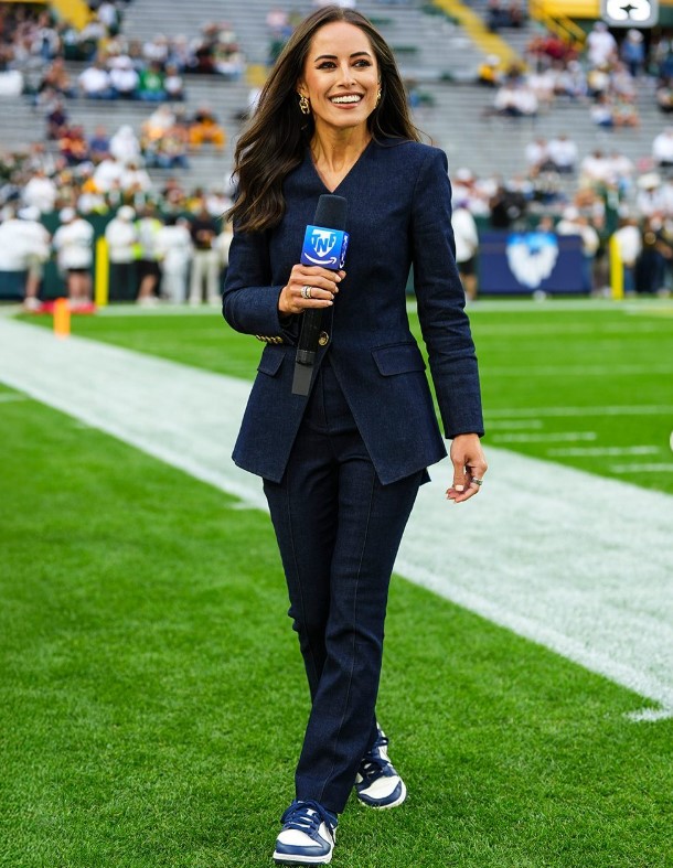 Kaylee Hartung height