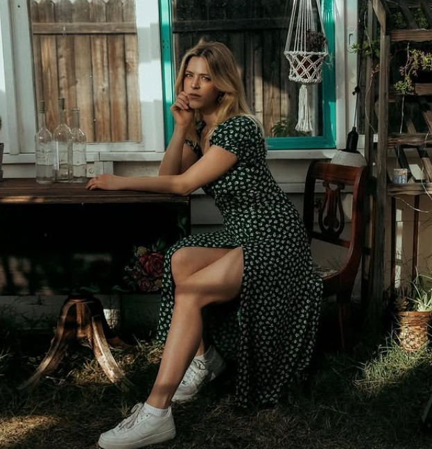 Kelsey Impicciche bio