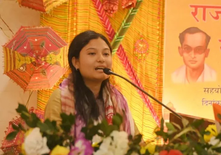 Kunki Chowdhury profession