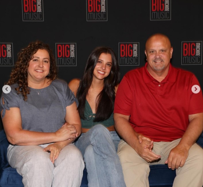 Lanie Gardner with her parents