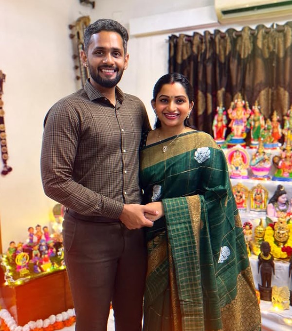 Nakshathra Nagesh with her husband