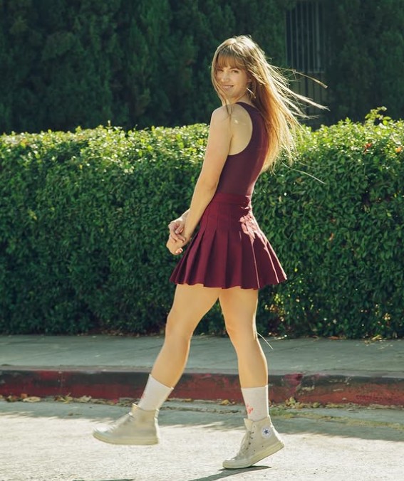 Rachel Faulkner height