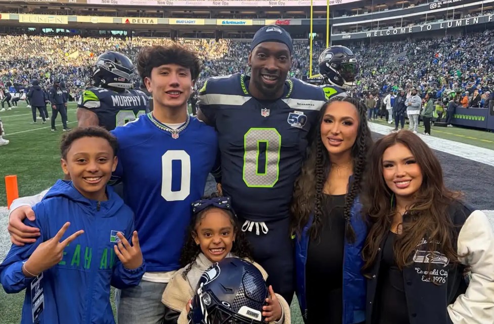 Sasha Almeida with her husband and kids
