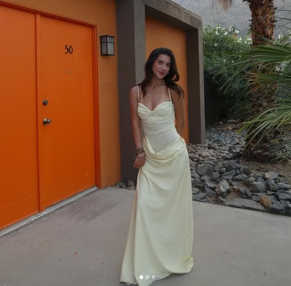 Scarlett Estevez height