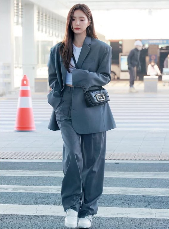 Shin Se-kyung height