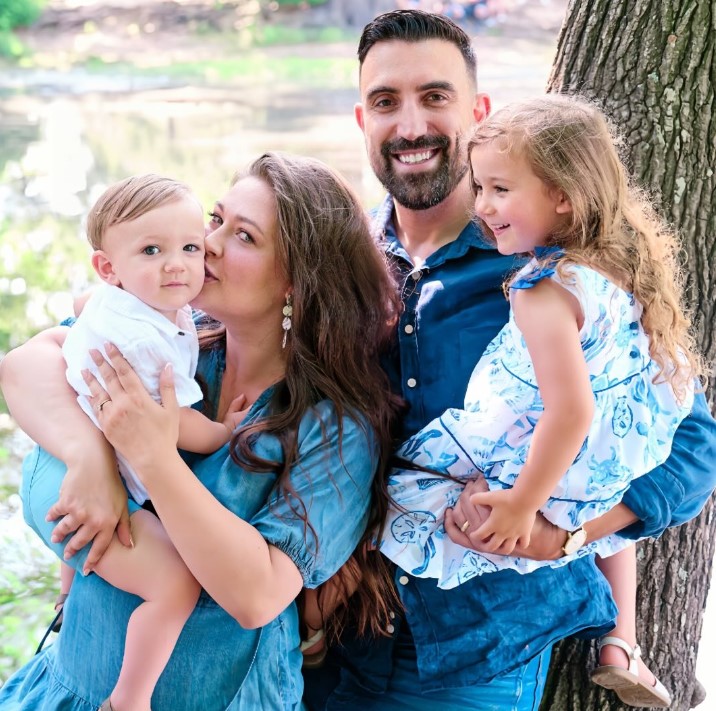 Taylor Tunes with her husband and kids