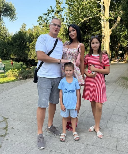 Aleksandra Subotic with her husband and kids