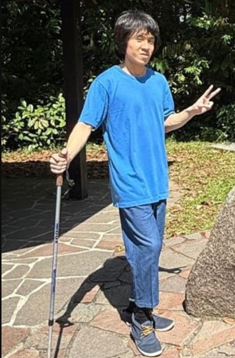 Amos Yee height