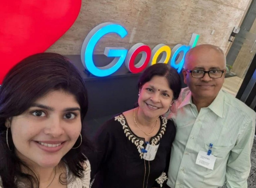 Anu Sharma with her parents