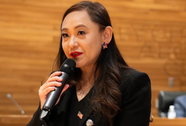 Eileen Wang career