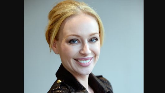 Isabel Adrian