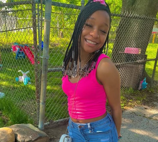 Janaiyah GoldenTwinz bio