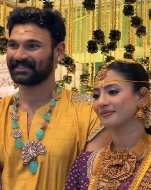 Kavya Reddy and Bellamkonda Sai Sreenivas's wedding picture