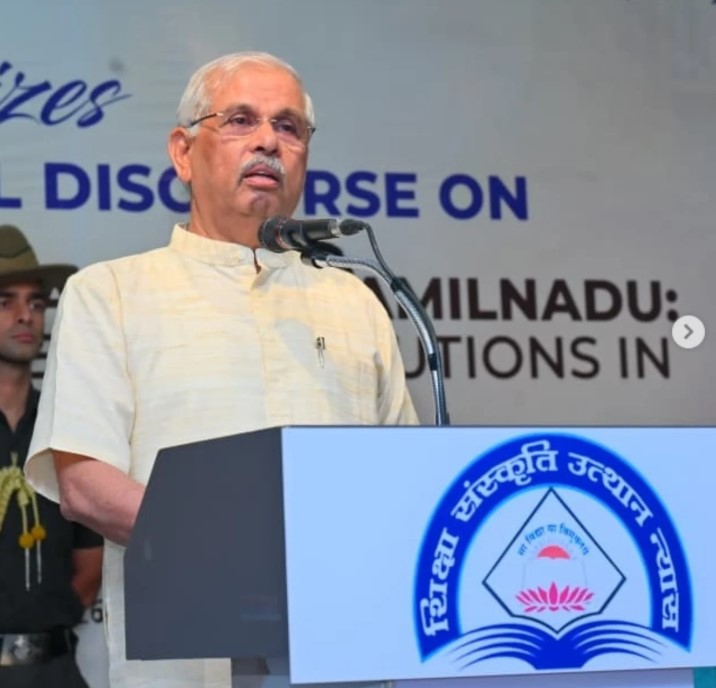 Rajendra Arlekar career