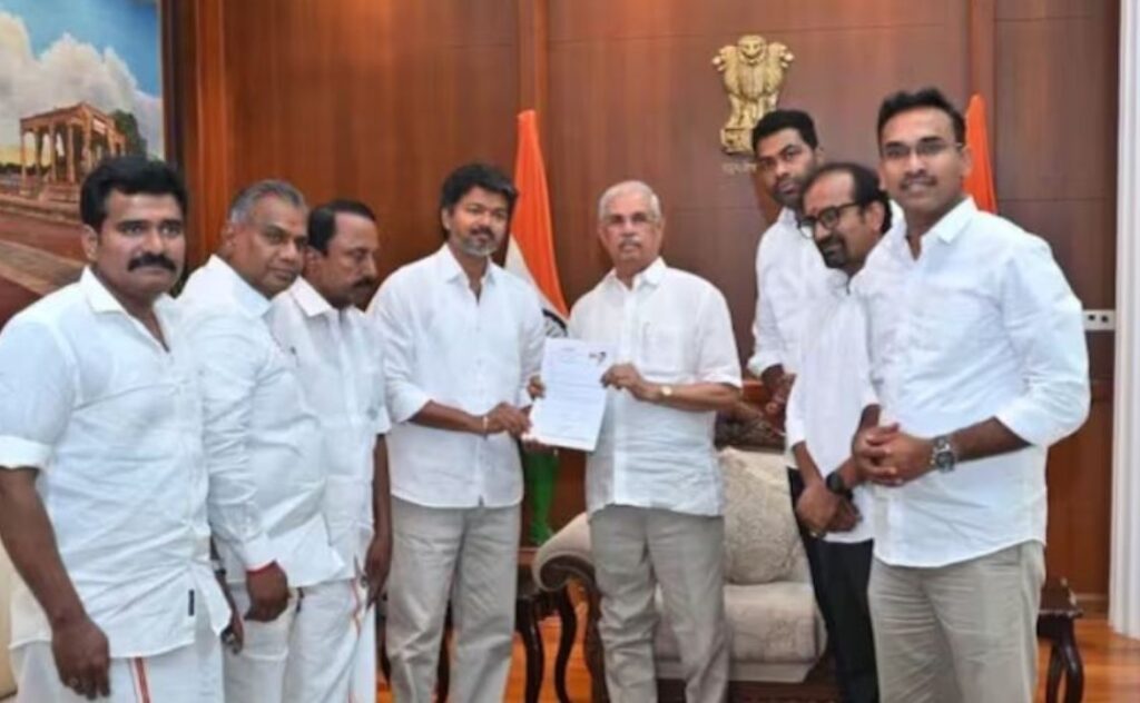 Rajendra Arlekar with actor and politician Vijay