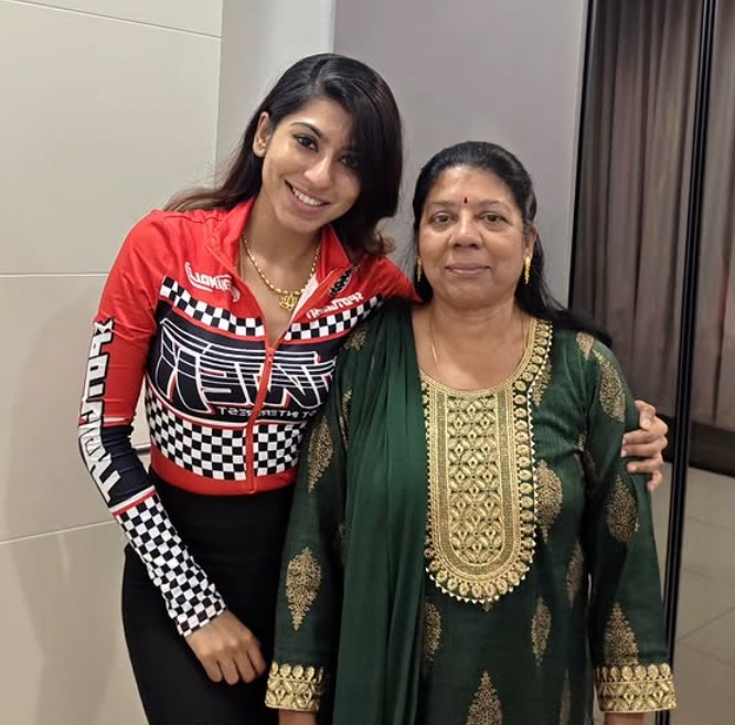 Shasha Misha with her mom