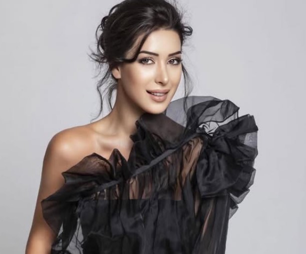 Siva Behrouzfar wiki