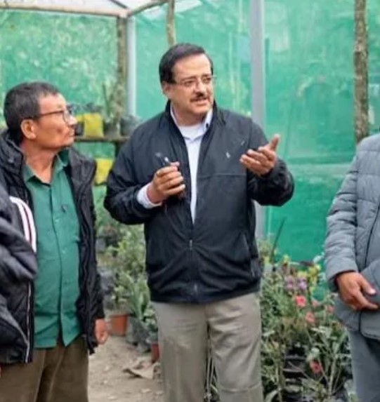 Subrata Gupta bio