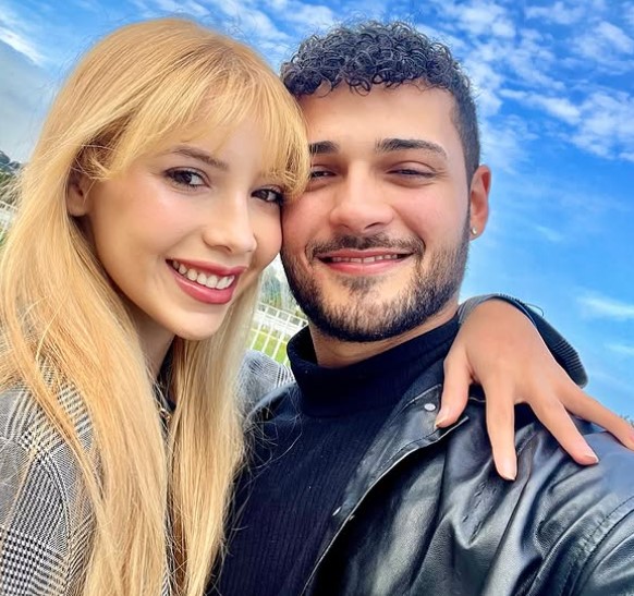 Thatty Ferreira with her boyfriend