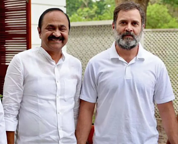 V. D. Satheesan with Rahul Gandhi