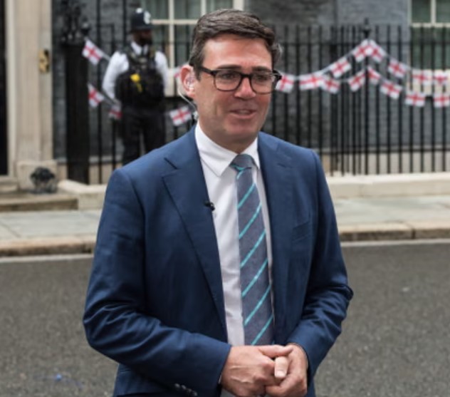 Andy Burnham bio