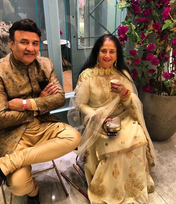 Anju Anu Malik with her husband