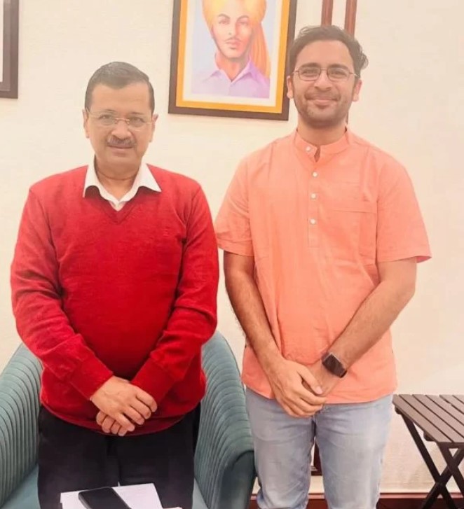 Ashutosh Ranka with Arvind Kejriwal