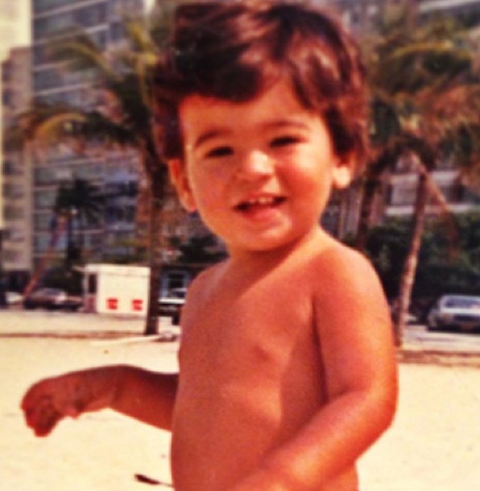 Dede Galvao's childhood image