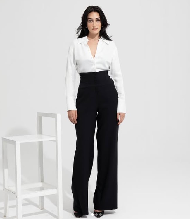 Esra Bilgic height