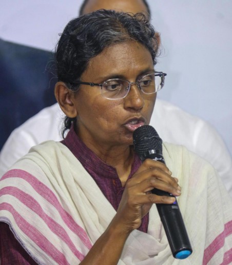 Meenakshi Natarajan wiki