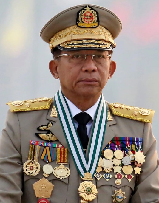 Min Aung Hlaing career