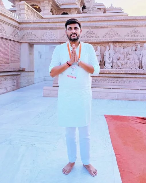 Neeraj Singh height