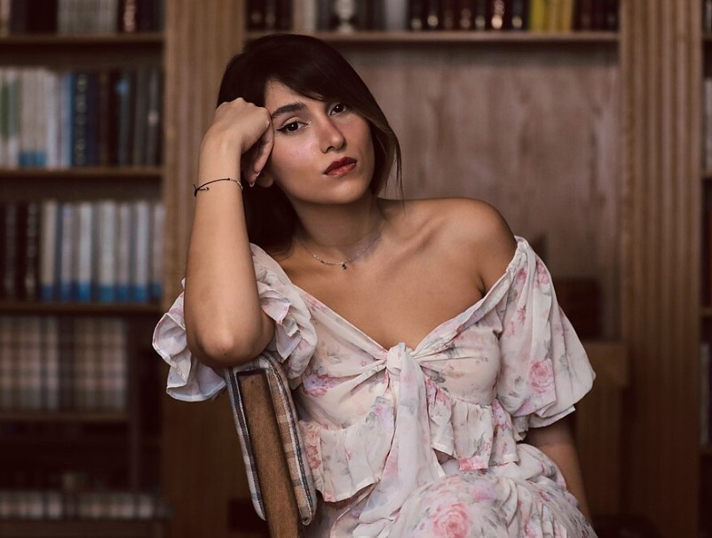 Parastoo Ahmadi bio