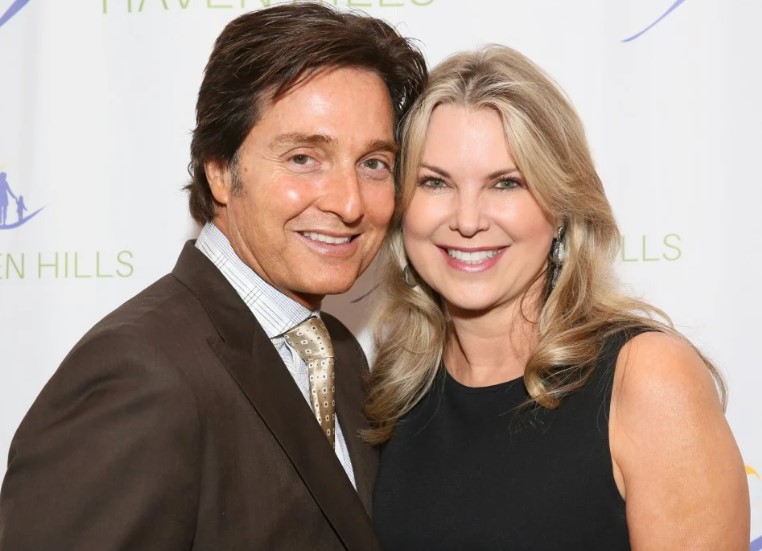 Rebecca Grossman with her husband Dr. Peter Grossman