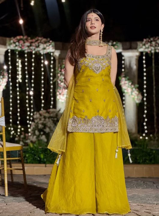 Samridhii Shukla height
