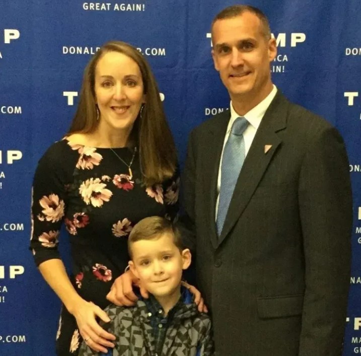 Alison Lewandowski with her husband Corey Lewandowski and son