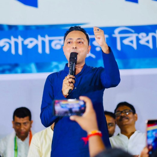 Debraj Chakraborty profession