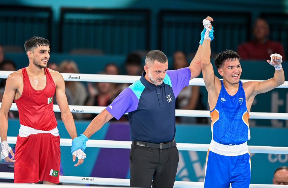 Jadumani Singh Enters Men's 55kg Boxing Quarterfinals with 5-0 Win Over Pakistan's Rehman in Commonwealth Games 2026