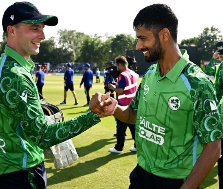Jai Moondra getting his international cap for Ireland