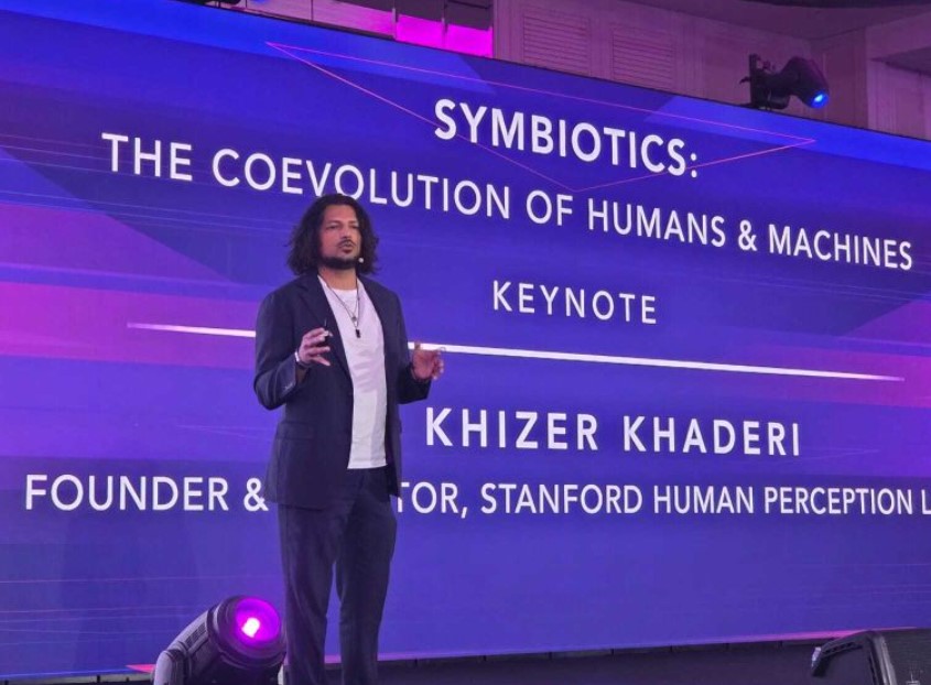 Khizer Khaderi biography