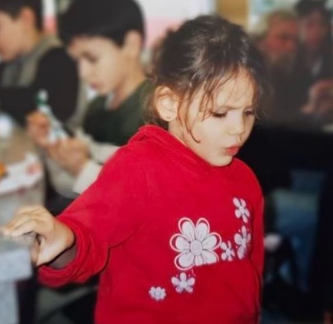 Natalie Kuckenburg's childhood image
